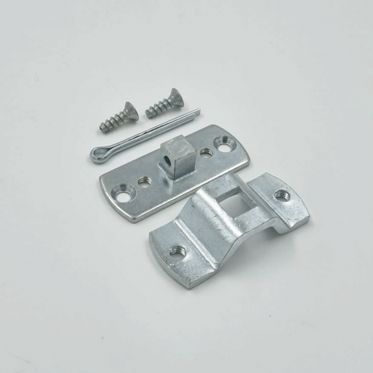 Supporto operatore con perno quadro e staffa