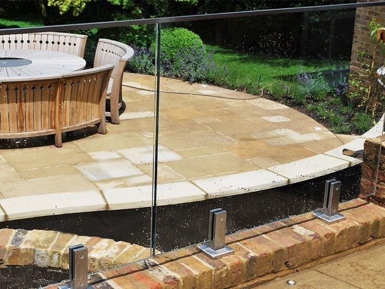 MOD 6200 Q-Railing morsetti per vetro a pavimento Easy Glass