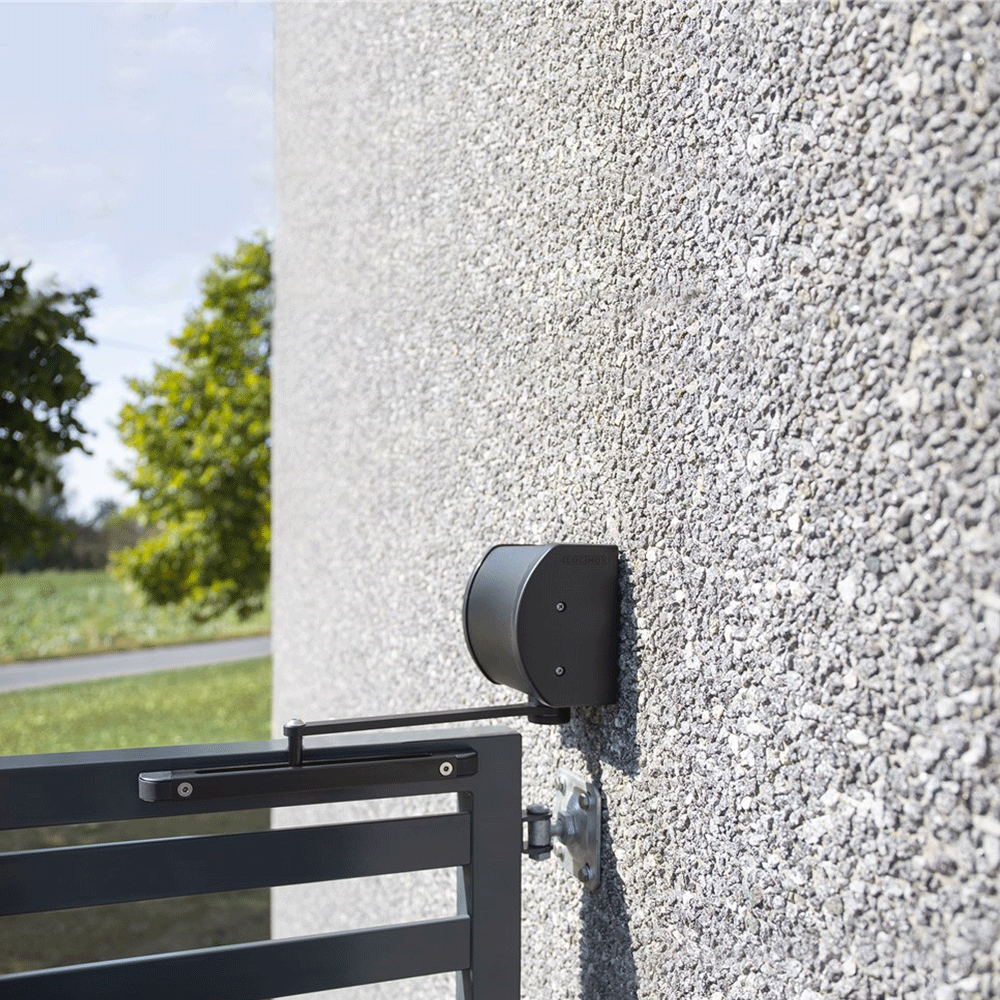 PANTHER-9005 - Chiudicancello idraulico nero per montaggio a parete o su pilastro PANTHER-9005 - Chiudicancello idraulico nero per montaggio a parete o su pilastro